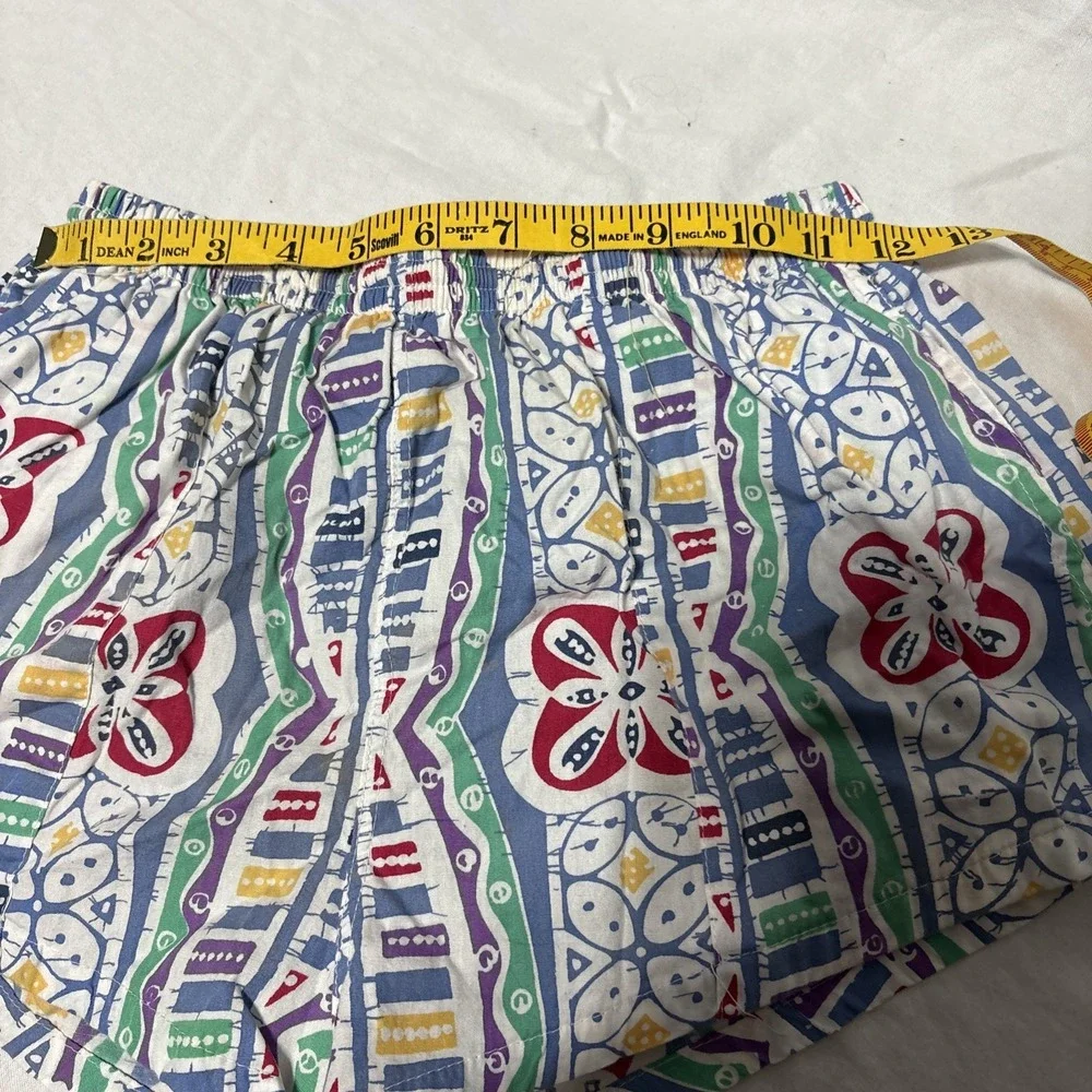 Gazelle New York Men's Print Short Shorts Sz‎ 2 (see measurements) RARE Vintage
